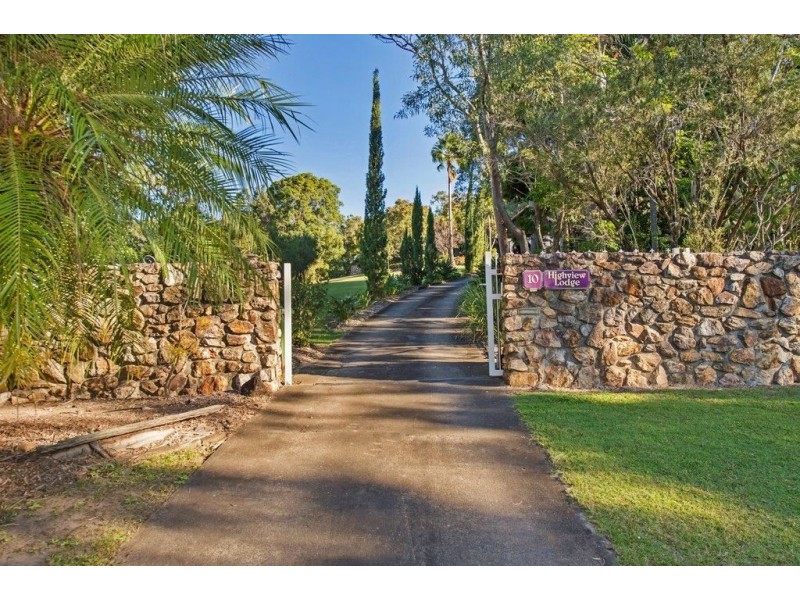 10 Riverstone Road, Helensvale QLD 4212