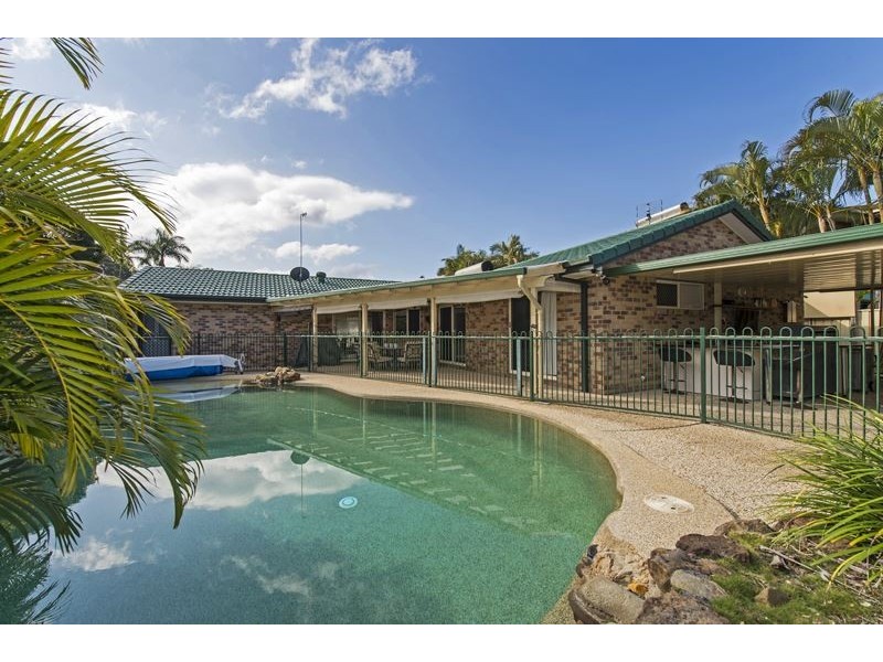 43 Galapagos Way, Pacific Pines QLD 4211