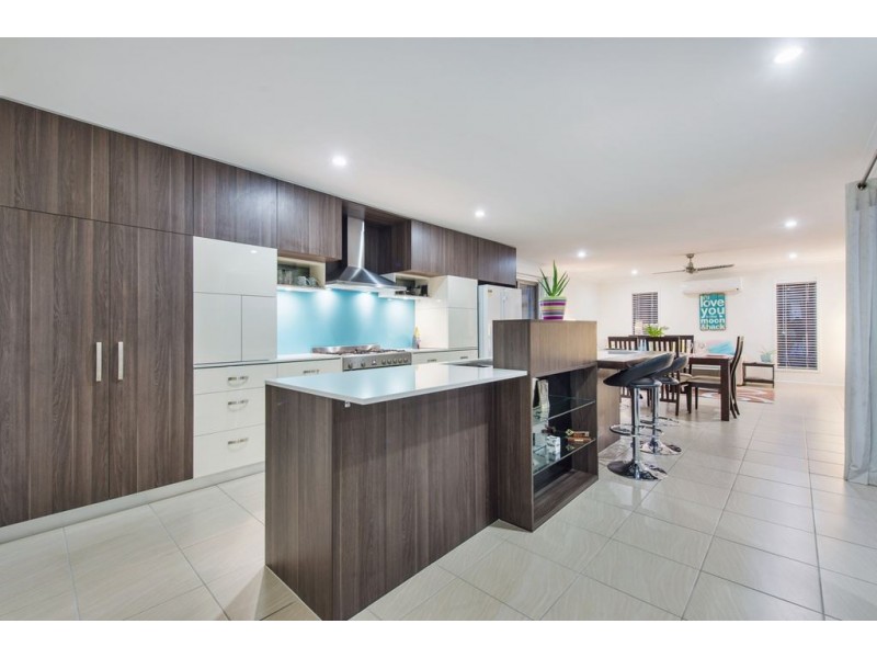26 Lysterfield Rise, Upper Coomera QLD 4209