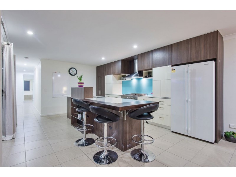 26 Lysterfield Rise, Upper Coomera QLD 4209
