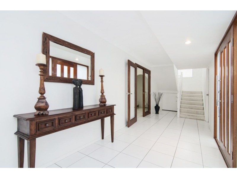 51 Lae Drive, Runaway Bay QLD 4216