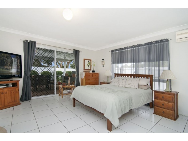 51 Lae Drive, Runaway Bay QLD 4216
