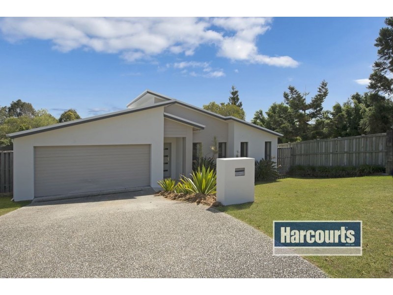 26 Lennox Street, Pacific Pines QLD 4211