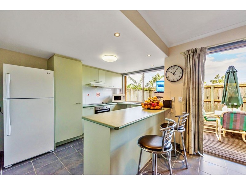 17/643 Pine Ridge Road, Coombabah QLD 4216