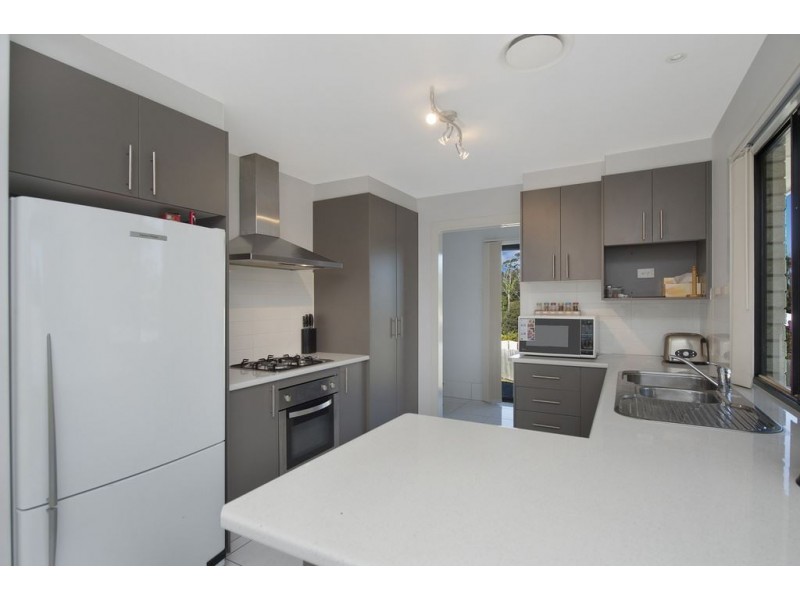 24 Jasmina Parade, Waterford QLD 4133