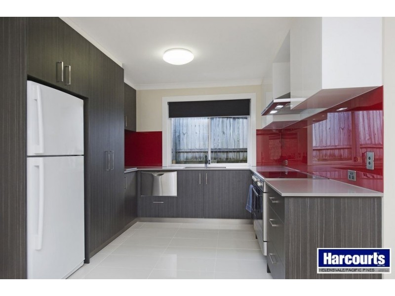 4 Fairweather Drive, Parkwood QLD 4214