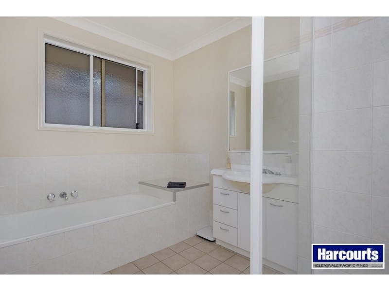 4 Fairweather Drive, Parkwood QLD 4214