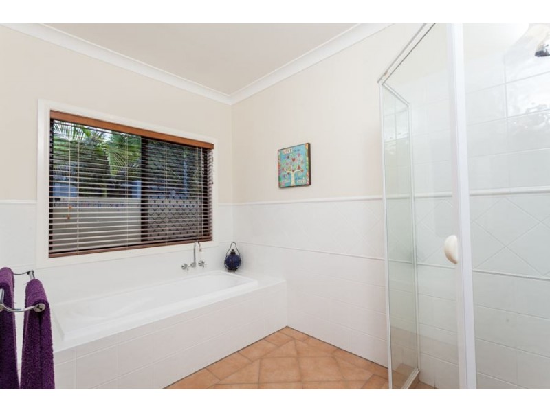 15 Portreeves Place, Arundel QLD 4214