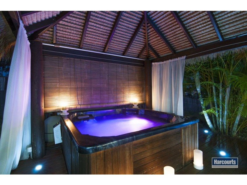 24 McAuley Parade, Pacific Pines QLD 4211