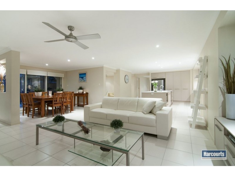 24 McAuley Parade, Pacific Pines QLD 4211