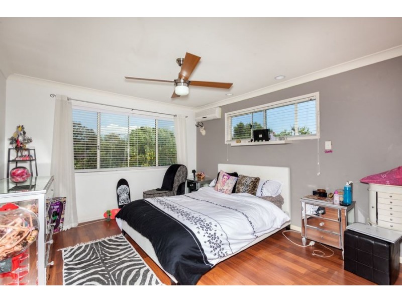 61B Harrier Drive, Burleigh Waters QLD 4220