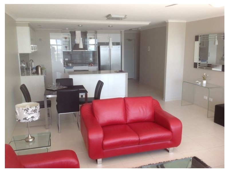 8A/33 Thornton Street, Surfers Paradise QLD 4217