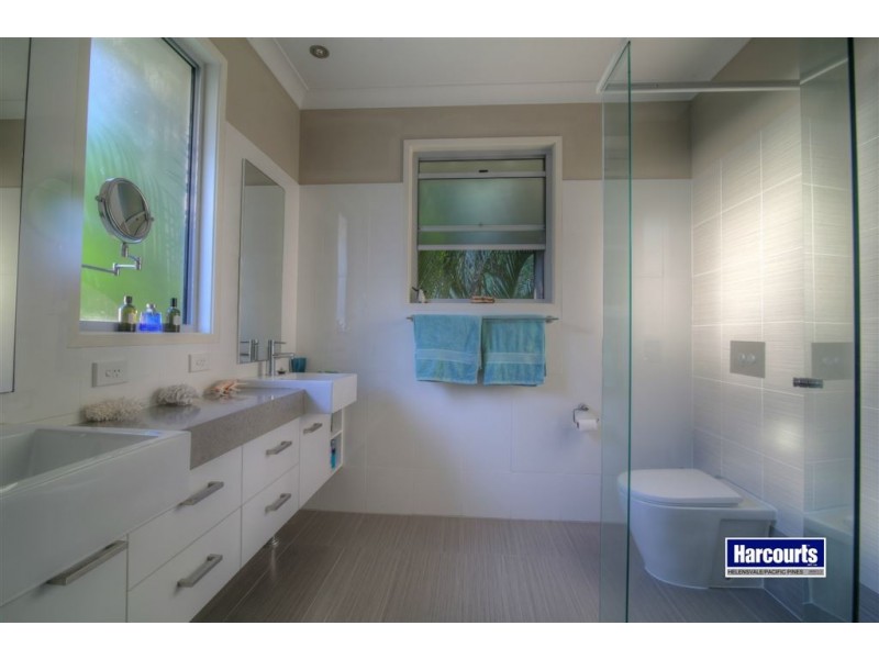2 Rivendell Place, Upper Coomera QLD 4209