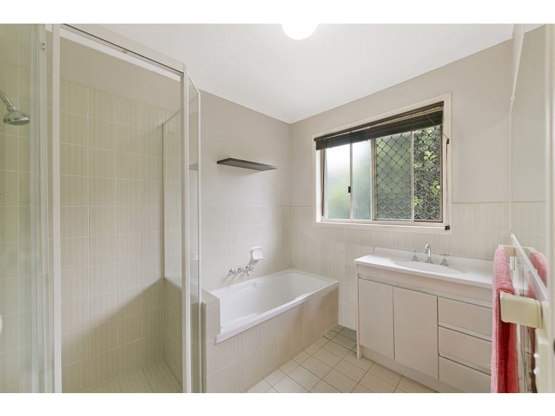 7 Pentland Court, Helensvale QLD 4212