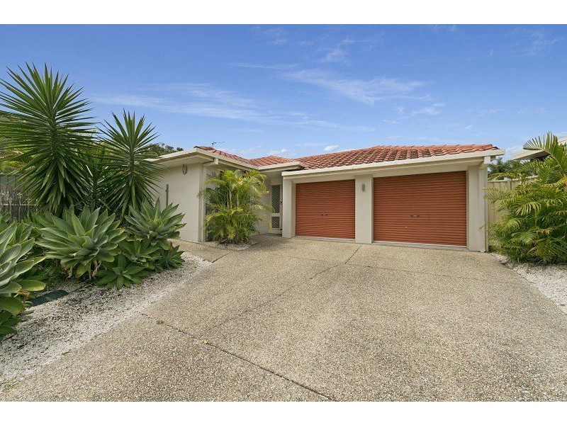 7 Pentland Court, Helensvale QLD 4212