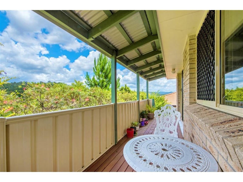 41 Manra Way, Pacific Pines QLD 4211