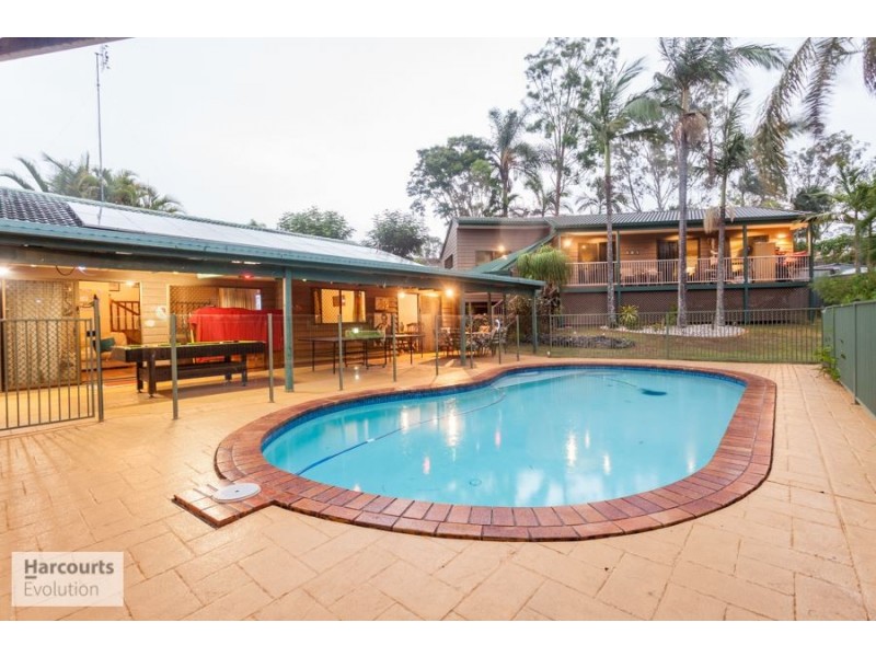 9 Berri Place, Helensvale QLD 4212