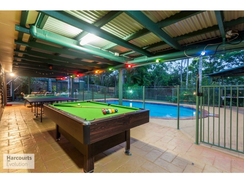 9 Berri Place, Helensvale QLD 4212