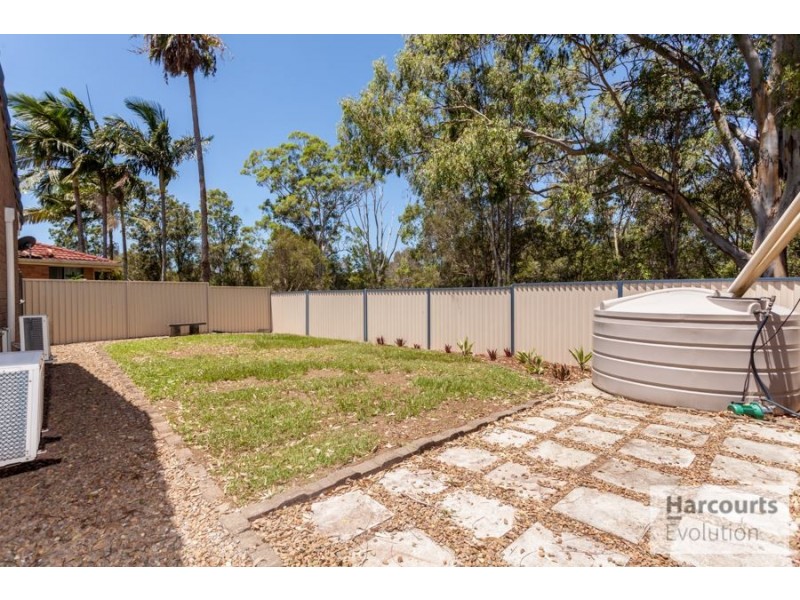 2/31 Morinda Way, Labrador QLD 4215