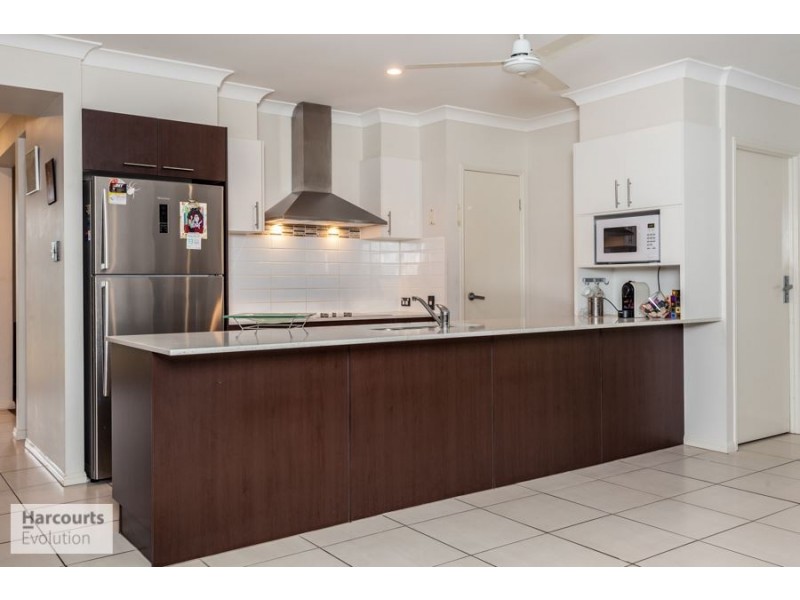 64 Wunburra Circle, Pacific Pines QLD 4211