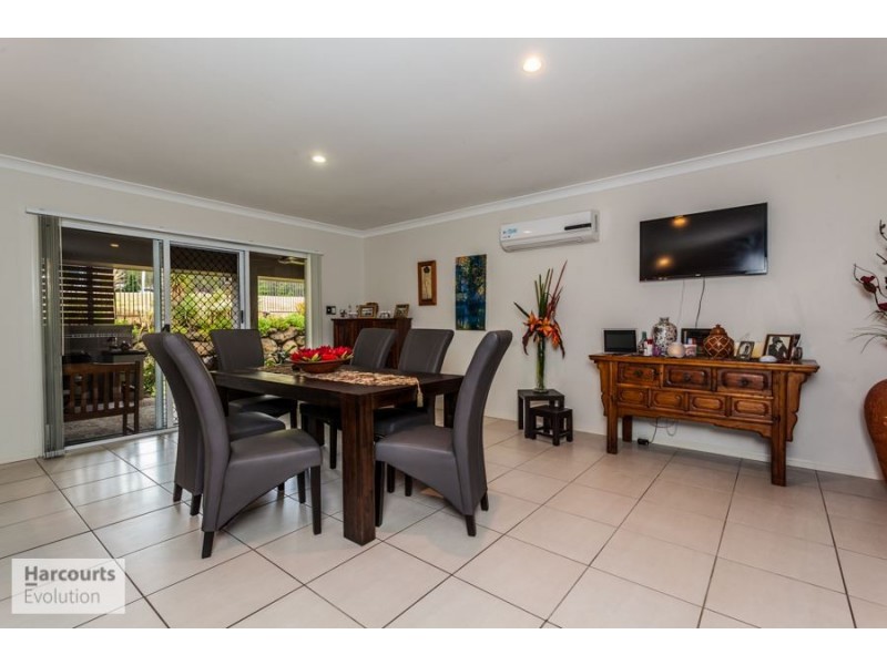 64 Wunburra Circle, Pacific Pines QLD 4211