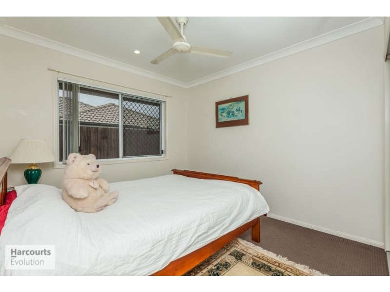 64 Wunburra Circle, Pacific Pines QLD 4211