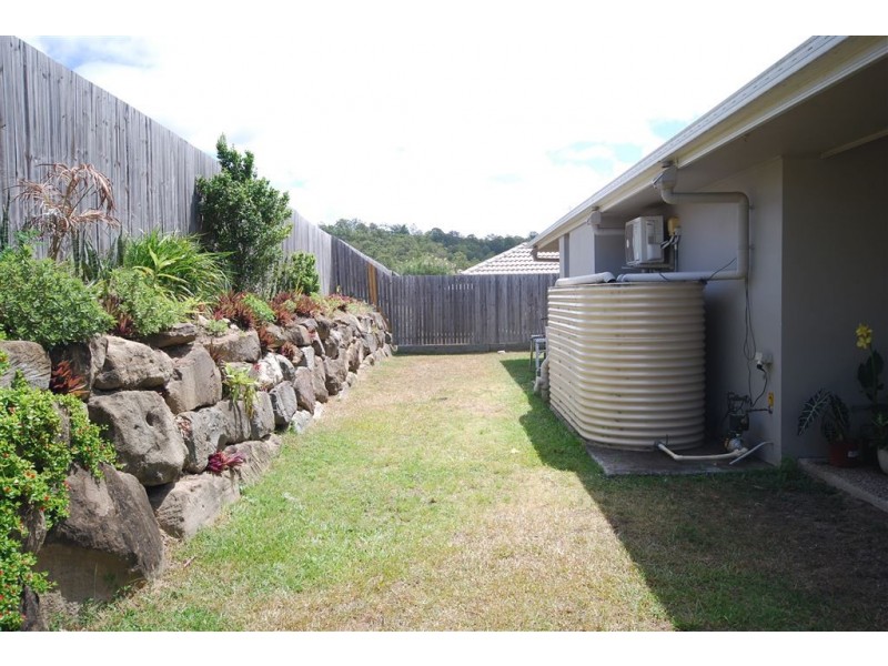 64 Wunburra Circle, Pacific Pines QLD 4211