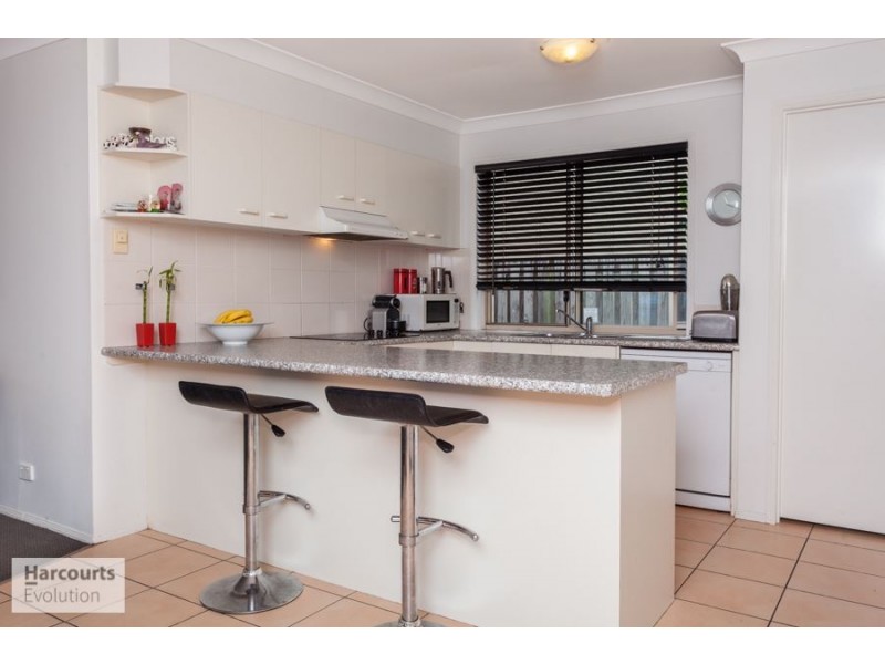 43 Marble Arch Place, Arundel QLD 4214