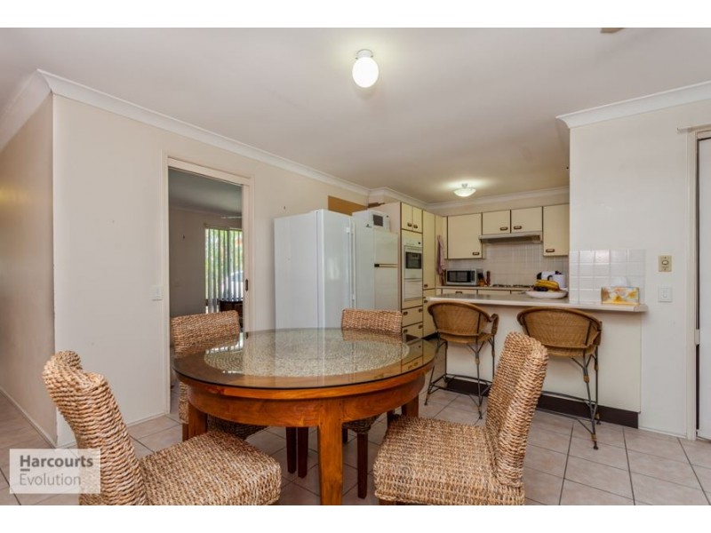 1 Penrith Court, Helensvale QLD 4212