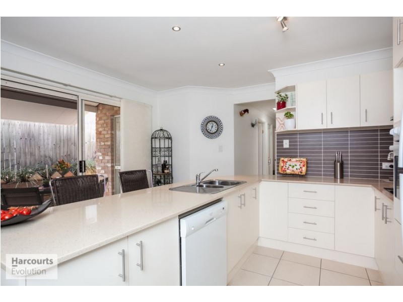 1/21 Ewan Street, Southport QLD 4215
