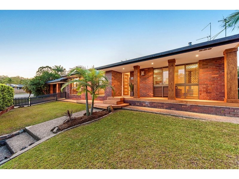 18 Ashford Road, Helensvale QLD 4212