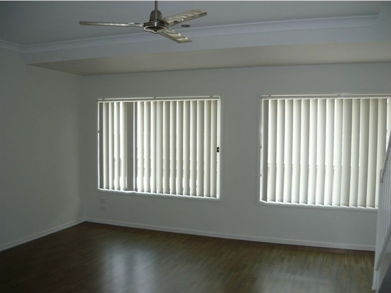 6/8 Alexandrina Drive, Varsity Lakes QLD 4227