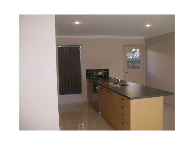 2/2 Tallon Street, Upper Coomera QLD 4209