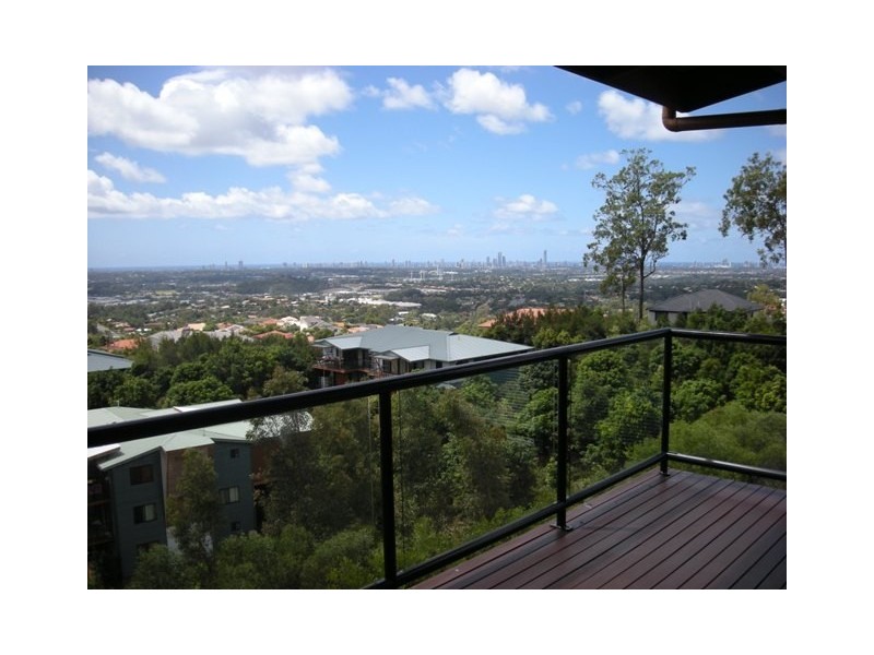 Highland Park QLD 4211