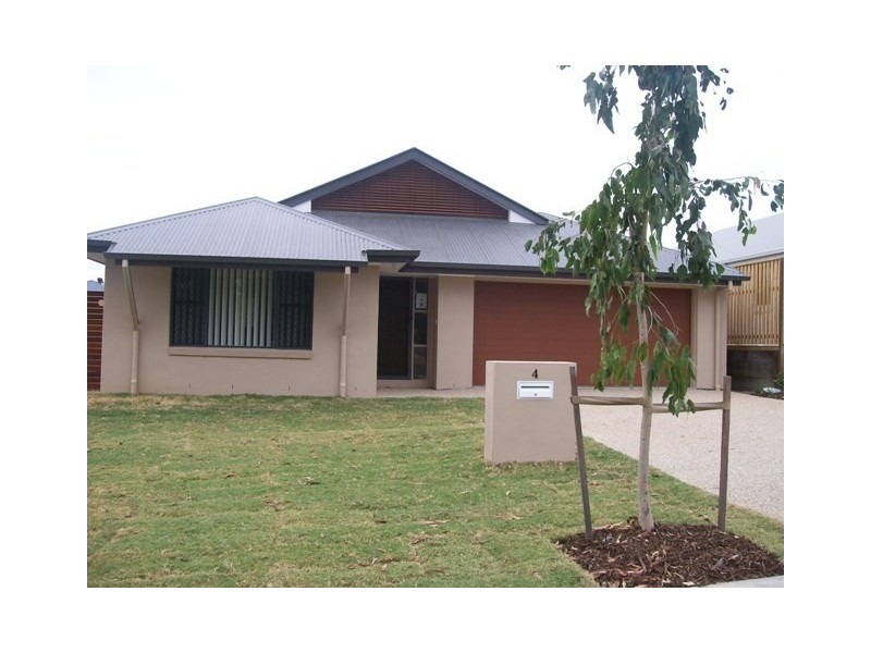 4 Ravensthorpe Street, Ormeau QLD 4208