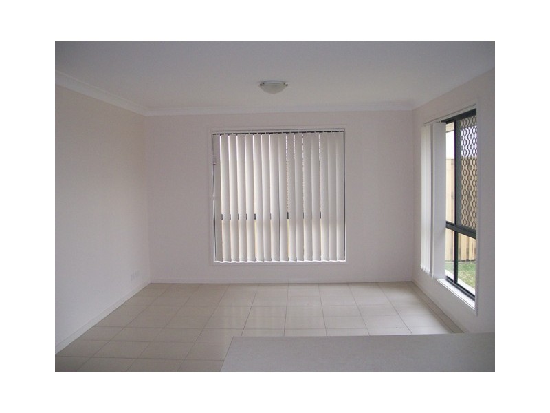 4 Ravensthorpe Street, Ormeau QLD 4208