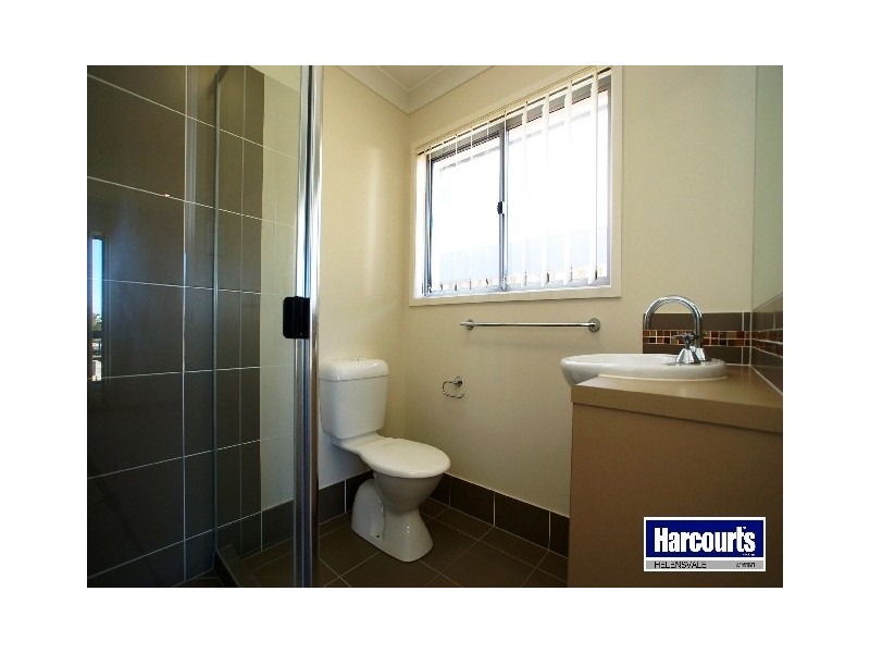 10 Twynam Mews, Pacific Pines QLD 4211