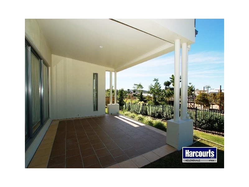 10 Twynam Mews, Pacific Pines QLD 4211