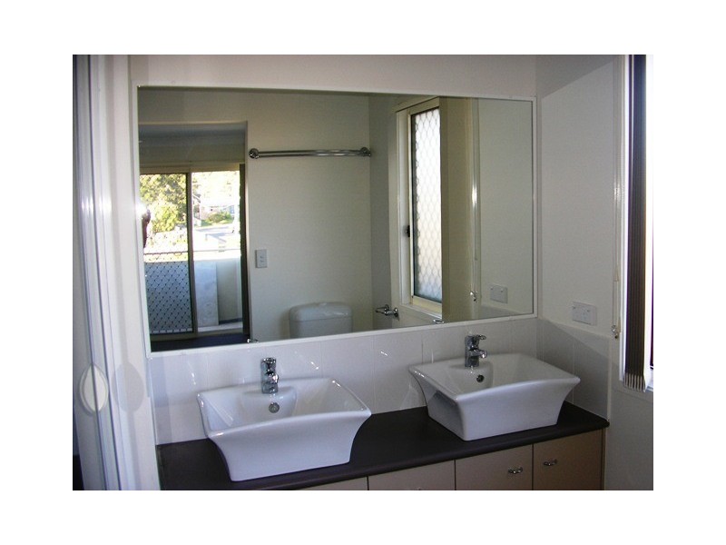 12 Marks Place, Varsity Lakes QLD 4227