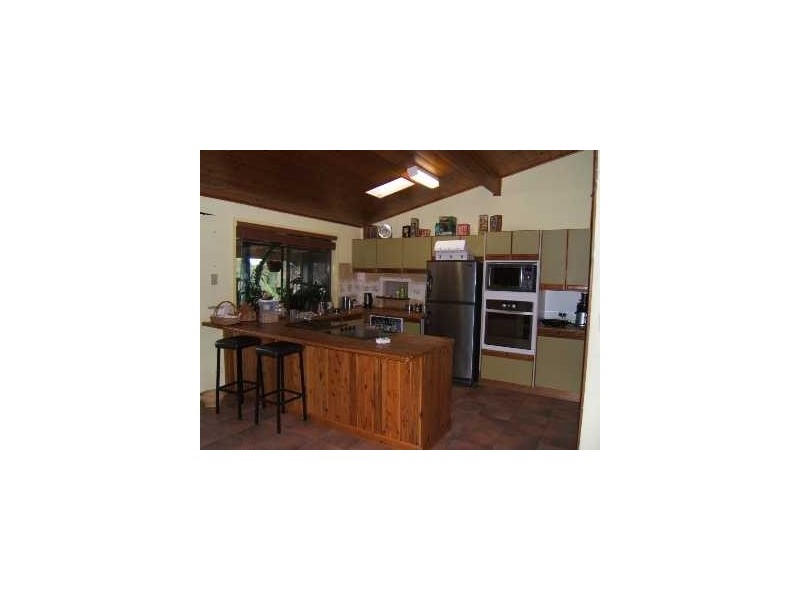 12 Nowra Court, Helensvale QLD 4212