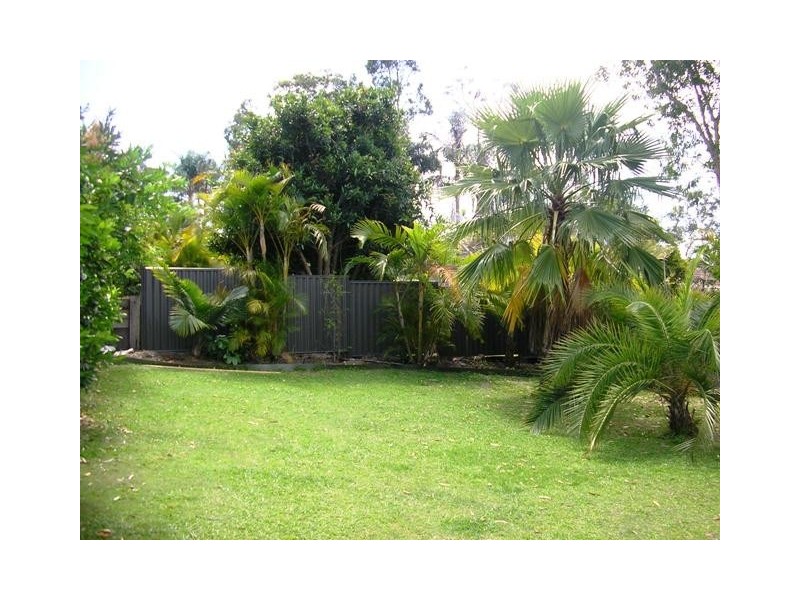 5 Bathurst Court, Helensvale QLD 4212