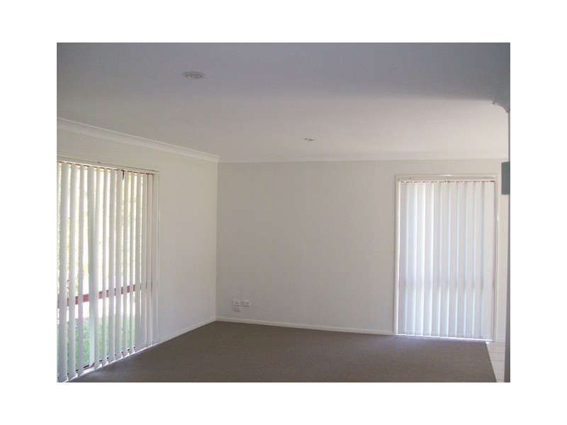 21 Greenacre Drive, Parkwood QLD 4214