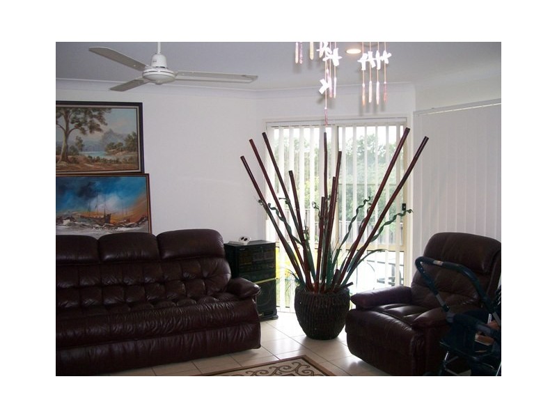 53 Cossington Circuit, Maudsland QLD 4210