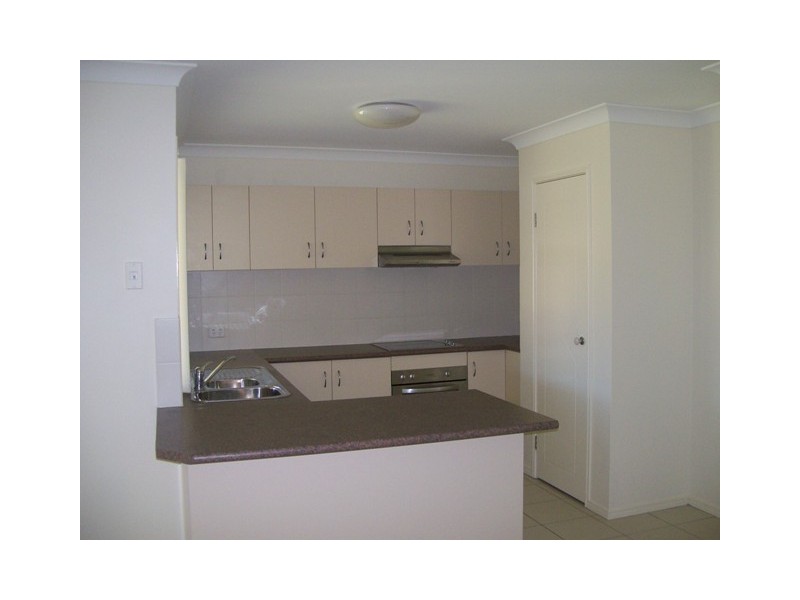 4 Temple Island Circuit, Oxenford QLD 4210