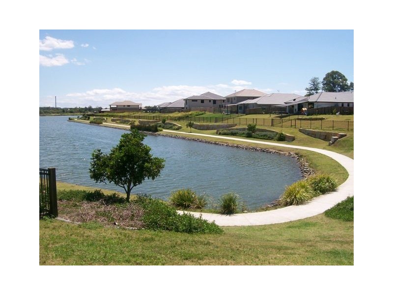 4 Temple Island Circuit, Oxenford QLD 4210
