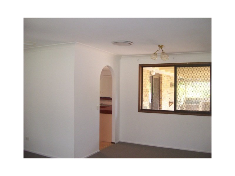 38 Camden Court, Helensvale QLD 4212