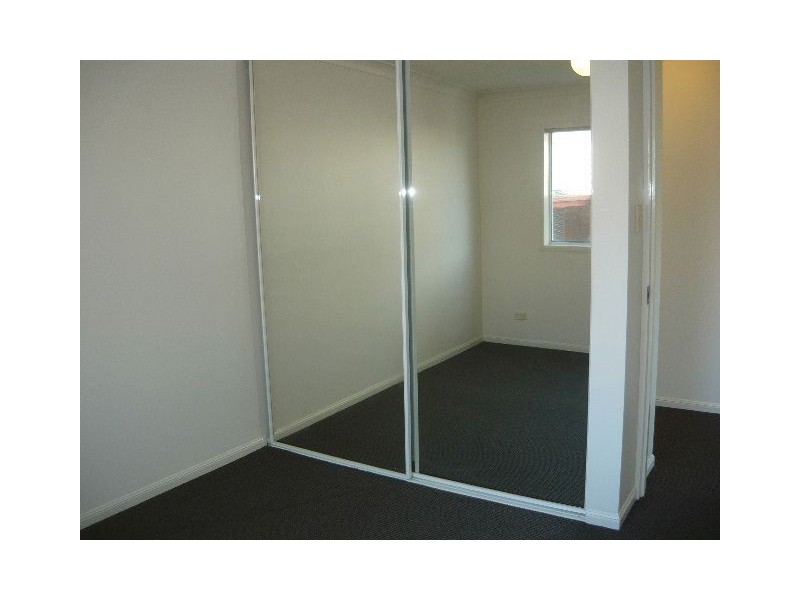 10/7 Illawong Street, Surfers Paradise QLD 4217