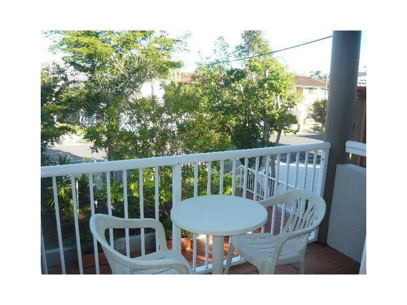 10/7 Illawong Street, Surfers Paradise QLD 4217