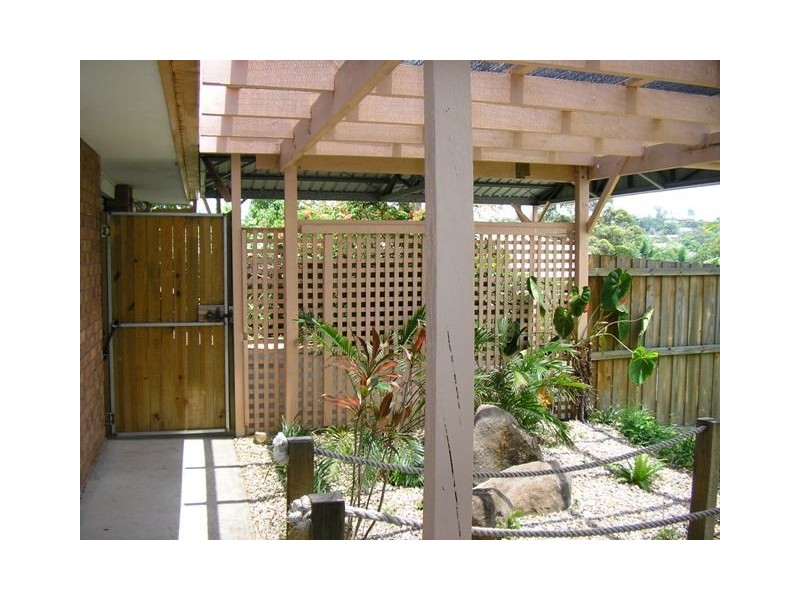 1 Artists Avenue, Oxenford QLD 4210