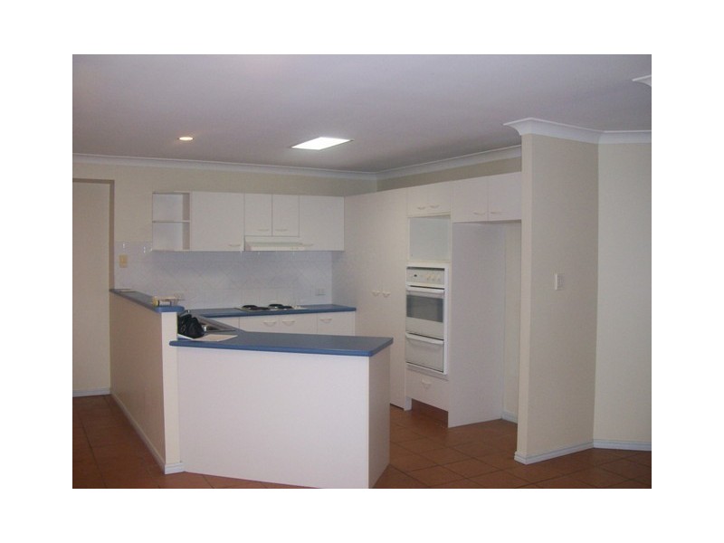 1 Corai Close, Pacific Pines QLD 4211